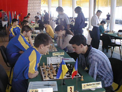 ����� 2000